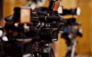 20分钟校园短剧剧本，20分钟校园短剧剧本怎么写