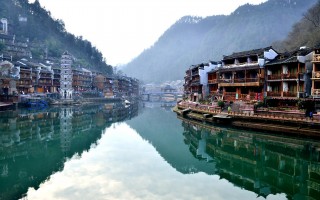 湘西雨季游玩攻略，湘西雨季游玩攻略大全