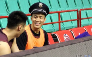 恶搞保安视频大全，恶搞保安视频大全下载